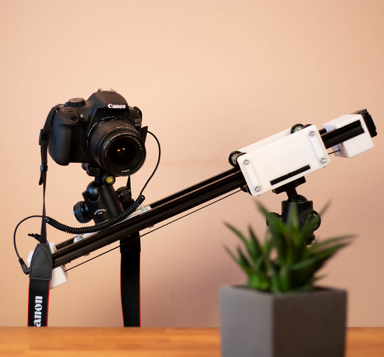 best diy motorized dslr slider with wifi for under USD 100